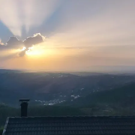 Casa Da Calcada - Casa Inteira Casa vacanze Seia