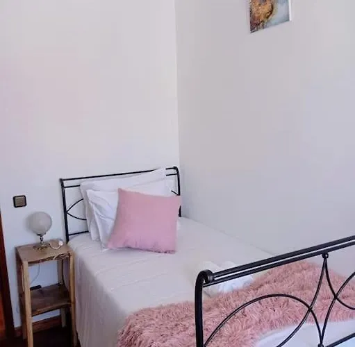 Дом отдыха Casa Da Calcada - Casa Inteira *