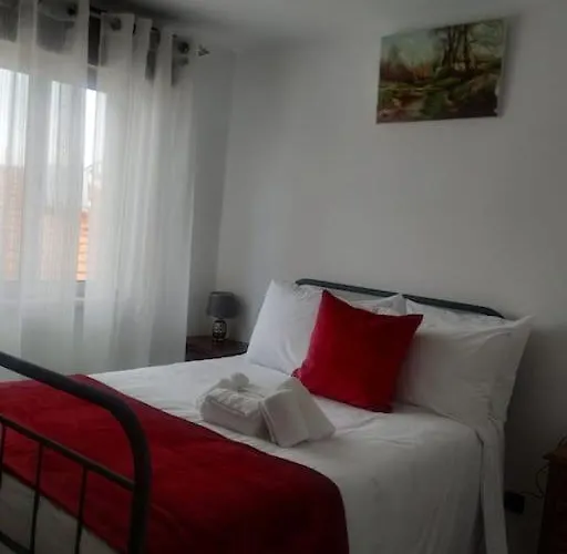 Дом отдыха Casa Da Calcada - Casa Inteira *