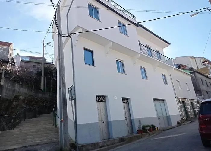 Дом отдыха Casa Da Calcada - Casa Inteira *